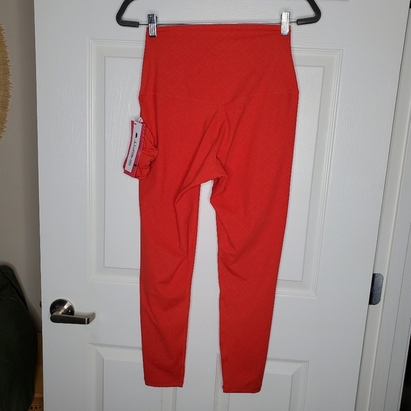 SHEFIT Boss Victorious Red High Rise Tight Leggings - Picture 5 of 9